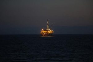 Байден запретит бурение новой нефтяных скважин на шельфе