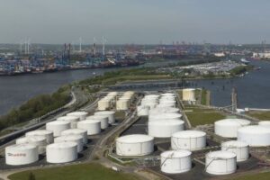 Mabanaft перестроит резервуары в Гамбурге под метанол