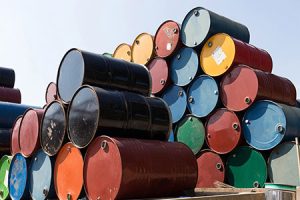Wood Mackenzie снижает прогноз цены на нефть