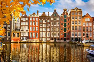 LBC Rotterdam наращивает мощности: установлены все новые резервуары