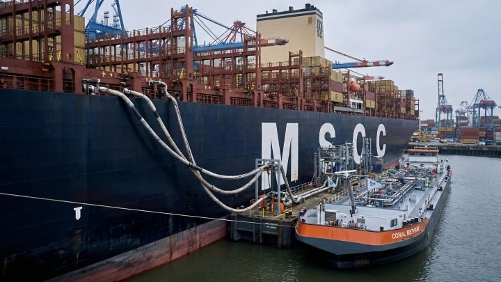 СПГ укрепил лидерство среди альтернативного топлива для судов в 2025 году