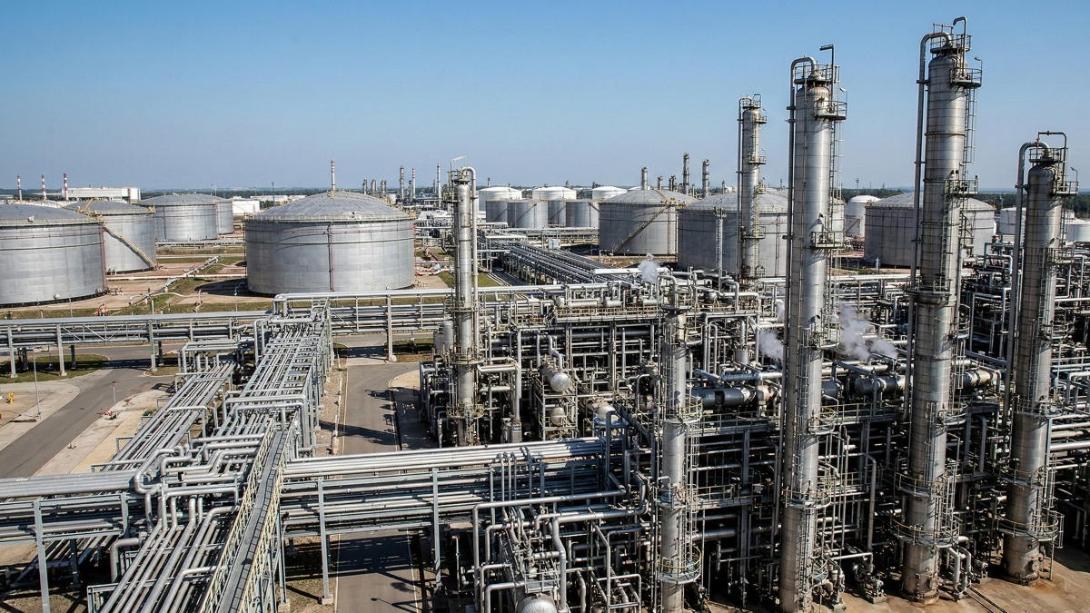 Казахстан наращивает экспорт нефти и модернизирует НПЗ