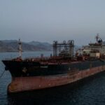 Банки повышают прогнозы цен на нефть из-за блокады Ормузского пролива