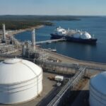 Нафтогаз Украины изучает возможность импорта СПГ из Канады в Европу