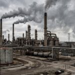 Нефтехимия вместо климата: куда уходят деньги банков развития